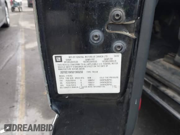 2002 GMC Sierra 1500 SLE с VIN 2GTEC19V921360232, выставлен на аукционе IAAI как лот 41112885 с пробегом Не указан миль и . История ставок и продаж доступна на DreamBid. Изображение 9.