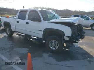 2004 Chevrolet Silverado 2500 LT с VIN 1GCGK23U64F112663, выставлен на аукционе IAAI как лот 41040200 с пробегом 264 252 миль миль и . История ставок и продаж доступна на DreamBid. Изображение 1.