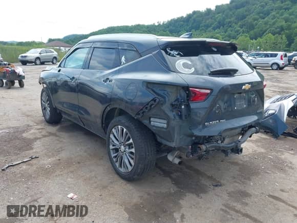 2020 Chevrolet Blazer Premier with VIN 3GNKBLRS8LS613612, listed as a IAAI auction lot 42773088 with 83,625 mi miles and . Bid and sale history available at DreamBid. Image 3.