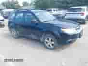 2013 Subaru Forester X z VIN JF2SHABC4DH444005, wystawiony jako IAAI lot #43240742 z przebiegiem 186 719 mil mil oraz . Historia ofert i sprzedaży dostępna na DreamBid. Obrazek 1.