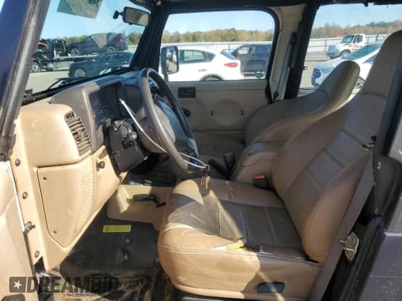 1999 Jeep Wrangler SE с VIN 1J4FY29P6XP423918, выставлен на аукционе Copart как лот 82553795 с пробегом 99 798 миль миль и Чистый • Clean title. История ставок и продаж доступна на DreamBid. Изображение 7.