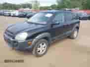 2008 Hyundai Tucson SE with VIN KM8JN12D18U917203, listed as a IAAI auction lot 43300609 with 119,847 mi miles and . Bid and sale history available at DreamBid. Image 6.