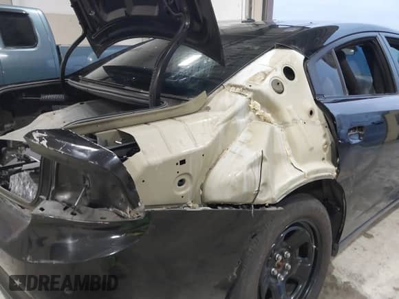 2018 Dodge Charger Police с VIN 2C3CDXAT5JH163232, выставлен на аукционе IAAI как лот 40096479 с пробегом 84 450 миль миль и . История ставок и продаж доступна на DreamBid. Изображение 6.