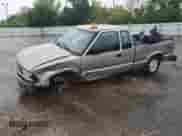 2001 Chevrolet S-10 LS с VIN 1GCDT19W018222725, выставлен на аукционе Copart как лот 71814634 с пробегом 152 934 миль миль и Списание • Salvage title. История ставок и продаж доступна на DreamBid. Изображение 1.