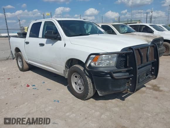 2022 Ram 1500 Tradesman z VIN 3C6RR7KG8NG302131, wystawiony jako IAAI lot #42995125 z przebiegiem 109 203 mil mil oraz . Historia ofert i sprzedaży dostępna na DreamBid. Obrazek 1.