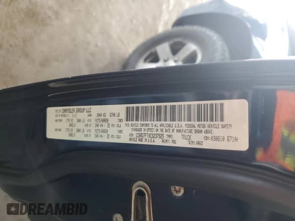 2012 Ram 1500 Express z VIN 1C6RD7FTXCS237925, wystawiony jako Copart lot #82329875 z przebiegiem 136 071 mil mil oraz Szkoda całkowita • Salvage title. Historia ofert i sprzedaży dostępna na DreamBid. Obrazek 12.