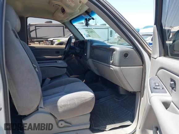 2006 Chevrolet Suburban LS 1WT с VIN 1GNEC16Z86J168679, выставлен на аукционе IAAI как лот 42008170 с пробегом 252 444 миль миль и . История ставок и продаж доступна на DreamBid. Изображение 5.