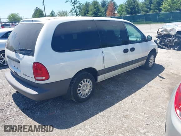1997 Dodge Caravan Sport z VIN 2B4GP4436VR361085, wystawiony jako IAAI lot #42153901 z przebiegiem 132 716 mil mil oraz . Historia ofert i sprzedaży dostępna na DreamBid. Obrazek 4.