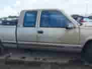 1995 GMC Sierra 1500 с VIN 2GTEC19K8S1530957, выставлен на аукционе IAAI как лот 42994210 с пробегом 224 762 миль миль и . История ставок и продаж доступна на DreamBid. Изображение 12.