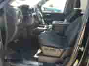 2020 GMC Sierra 1500 Elevation z VIN 1GTU9CED3LZ131931, wystawiony jako Copart lot #70888375 z przebiegiem 106 738 mil mil oraz Szkoda całkowita • Salvage title. Historia ofert i sprzedaży dostępna na DreamBid. Obrazek 7.