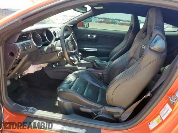 2015 Ford Mustang EcoBoost с VIN 1FA6P8TH7F5362480, выставлен на аукционе Copart как лот 87396475 с пробегом 57 779 миль миль и Списание • Salvage title. История ставок и продаж доступна на DreamBid. Изображение 7.