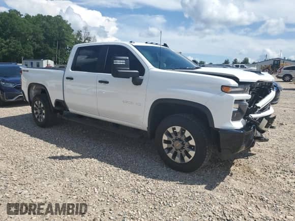 2025 Chevrolet Silverado 2500HD Custom z VIN 1GC4KME7XSF318491, wystawiony jako Copart lot #68007545 z przebiegiem 5 114 mil mil oraz Szkoda całkowita • Salvage title. Historia ofert i sprzedaży dostępna na DreamBid. Obrazek 4.