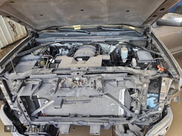 2014 GMC Sierra 1500 SLT with VIN 3GTU2VEC6EG341174, listed as a Copart auction lot 80184675 with 143,395 mi miles and Salvage title. Bid and sale history available at DreamBid. Image 11.