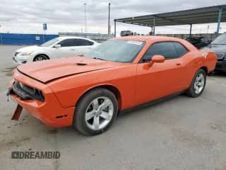 2010 Dodge Challenger R/T with VIN 2B3CJ5DT5AH200284, listed as a Copart auction lot 63302875 with 100,511 mi miles and Salvage title. Bid and sale history available at DreamBid. Image 1.