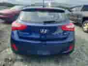 2013 Hyundai Elantra z VIN KMHD35LE8DU113296, wystawiony jako Copart lot #81550925 z przebiegiem 106 838 mil mil oraz Czysty tytuł • Clean title. Historia ofert i sprzedaży dostępna na DreamBid. Obrazek 6.