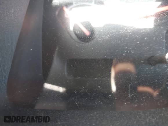 2003 Dodge Durango Sport z VIN 1D4HR38N23F560696, wystawiony jako IAAI lot #41868732 z przebiegiem Nie podano mil oraz . Historia ofert i sprzedaży dostępna na DreamBid. Obrazek 14.