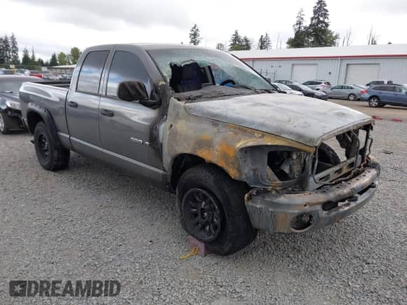 2006 Dodge 1500 SLT с VIN 1D7HU18216S601553, выставлен на аукционе IAAI как лот 42257206 с пробегом Не указан миль и . История ставок и продаж доступна на DreamBid. Изображение 1.