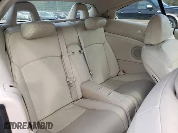 2010 Lexus IS 250 C z VIN JTHFF2C28A2512708, wystawiony jako Copart lot #85140255 z przebiegiem 151 399 mil mil oraz Szkoda całkowita • Salvage title. Historia ofert i sprzedaży dostępna na DreamBid. Obrazek 10.