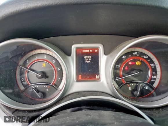 2014 Dodge Journey American Value with VIN 3C4PDCAB1ET283961, listed as a Copart auction lot 65348255 with 200,998 mi miles and Salvage title. Bid and sale history available at DreamBid. Image 9.