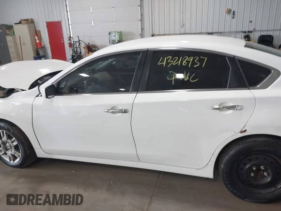2015 Nissan Altima SL with VIN 1N4AL3AP4FC284285, listed as a IAAI auction lot 43218937 with 202,954 mi miles and . Bid and sale history available at DreamBid. Image 14.
