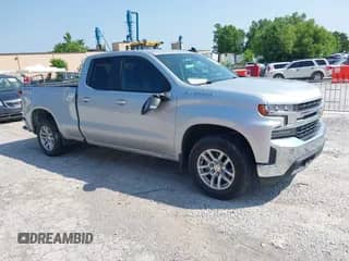 2020 Chevrolet Silverado 1500 LT z VIN 1GCRYDED8LZ171193, wystawiony jako IAAI lot #42363415 z przebiegiem 81 991 mil mil oraz . Historia ofert i sprzedaży dostępna na DreamBid. Obrazek 1.