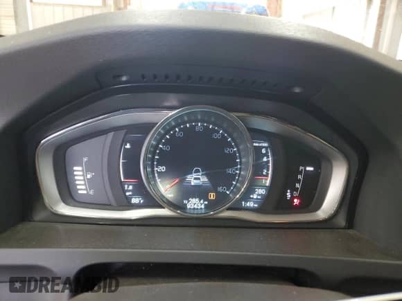 2016 Volvo S60 T5 Platinum с VIN YV4612UM5G2001026, выставлен на аукционе Copart как лот 60648825 с пробегом 93 434 миль миль и Списание • Salvage title. История ставок и продаж доступна на DreamBid. Изображение 9.