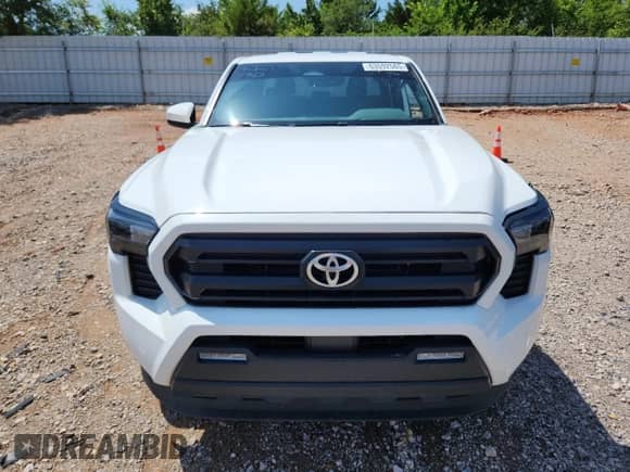 2024 Toyota Tacoma SR5 с VIN 3TYLB5JN6RT040080, выставлен на аукционе Copart как лот 63592565 с пробегом 7 596 миль миль и Списание • Salvage title. История ставок и продаж доступна на DreamBid. Изображение 5.