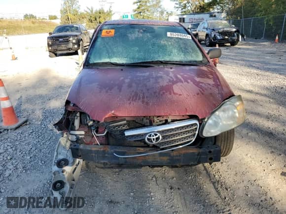 2005 Toyota Corolla CE with VIN 1NXBR32E15Z412870, listed as a Copart auction lot 85284045 with 267,954 mi miles and Clean title. Bid and sale history available at DreamBid. Image 5.