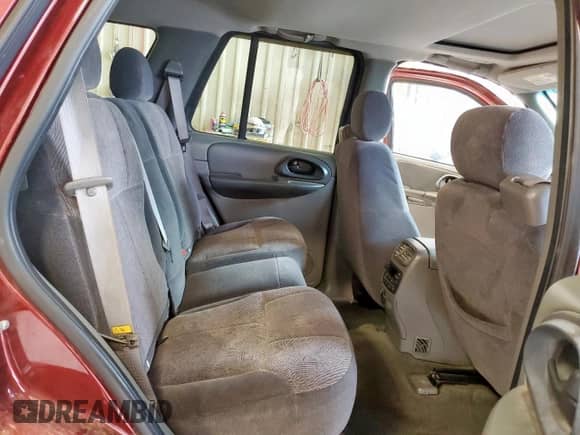 2004 Chevrolet TrailBlazer LT with VIN 1GNDS13S742256569, listed as a Copart auction lot 63219225 with 168,841 mi miles and Salvage title. Bid and sale history available at DreamBid. Image 11.