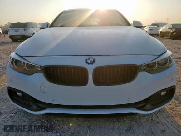 2018 BMW 4 Series 430i с VIN WBA4J1C53JBM11021, выставлен на аукционе Copart как лот 71972215 с пробегом 57 099 миль миль и Списание • Salvage title. История ставок и продаж доступна на DreamBid. Изображение 5.