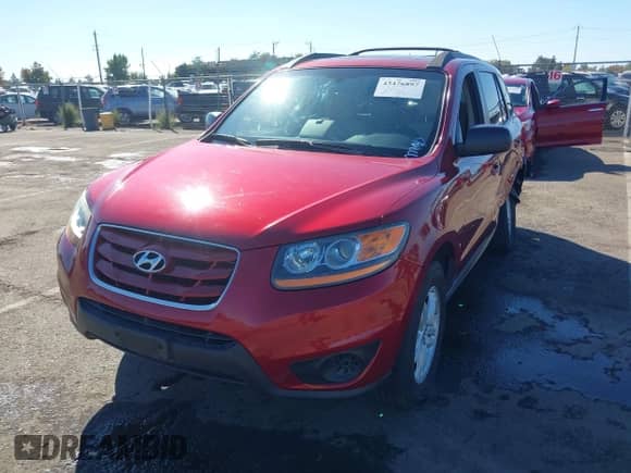 2010 Hyundai Santa Fe GLS z VIN 5NMSG3AB9AH411551, wystawiony jako IAAI lot #43476897 z przebiegiem 212 665 mil mil oraz . Historia ofert i sprzedaży dostępna na DreamBid. Obrazek 2.