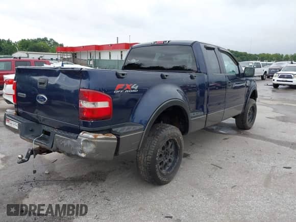2005 Ford F-150 XLT с VIN 1FTPX04535KC99043, выставлен на аукционе IAAI как лот 43569750 с пробегом 200 722 миль миль и . История ставок и продаж доступна на DreamBid. Изображение 4.