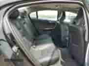 2018 Volvo S60 Inscription Platinum z VIN LYV402TM7JB156553, wystawiony jako Copart lot #53171715 z przebiegiem 67 688 mil mil oraz Szkoda całkowita • Salvage title. Historia ofert i sprzedaży dostępna na DreamBid. Obrazek 10.