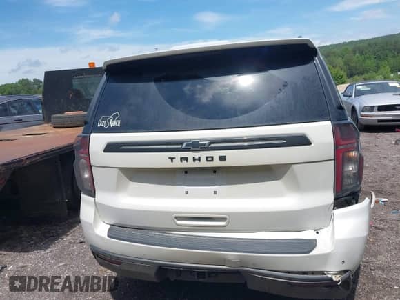 2021 Chevrolet Tahoe Z71 с VIN 1GNSKPKD0MR239231, выставлен на аукционе IAAI как лот 42159687 с пробегом 108 892 миль миль и . История ставок и продаж доступна на DreamBid. Изображение 16.