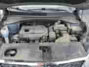 2019 Kia Sorento L z VIN 5XYPG4A31KG598056, wystawiony jako Copart lot #84757315 z przebiegiem 111 305 mil mil oraz Czysty tytuł • Clean title. Historia ofert i sprzedaży dostępna na DreamBid. Obrazek 12.