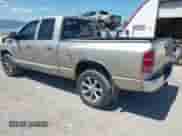 2004 Dodge 1500 SLT z VIN 1D7HU18D44J220882, wystawiony jako IAAI lot #42691488 z przebiegiem 206 416 mil mil oraz . Historia ofert i sprzedaży dostępna na DreamBid. Obrazek 3.
