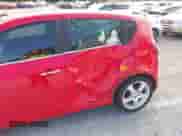 2014 Chevrolet Sonic LTZ с VIN 1G1JE6SB2E4151261, выставлен на аукционе IAAI как лот 43149278 с пробегом 87 555 миль миль и . История ставок и продаж доступна на DreamBid. Изображение 6.