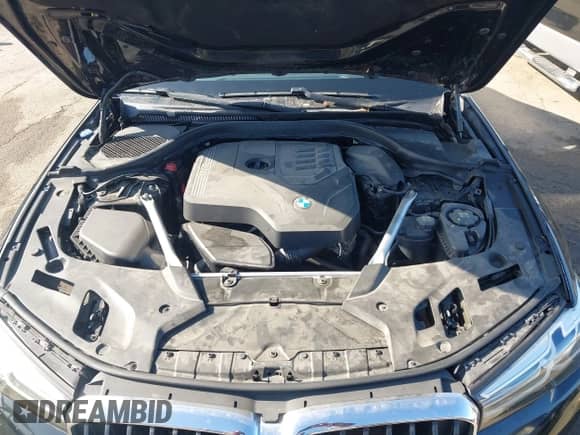 2021 BMW 5 Series 530i with VIN WBA53BH02MWX17304, listed as a IAAI auction lot 43012524 with 37,491 mi miles and . Bid and sale history available at DreamBid. Image 10.