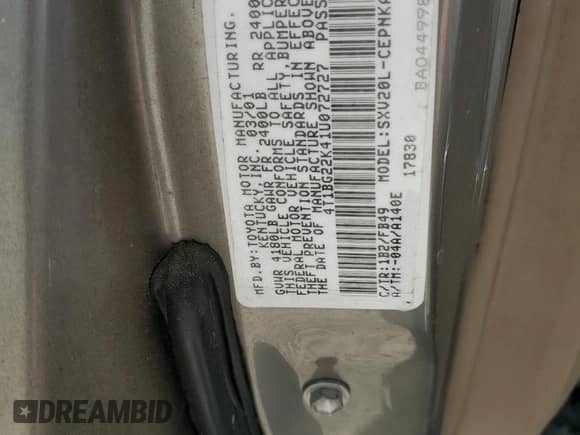 2001 Toyota Camry LE z VIN 4T1BG22K41U072727, wystawiony jako Copart lot #50954225 z przebiegiem 96 411 mil mil oraz Szkoda całkowita • Salvage title. Historia ofert i sprzedaży dostępna na DreamBid. Obrazek 12.