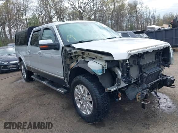 2011 Ford F-150 XLT z VIN 1FTFW1ET8BFD18868, wystawiony jako IAAI lot #41971839 z przebiegiem 266 627 mil mil oraz . Historia ofert i sprzedaży dostępna na DreamBid. Obrazek 1.