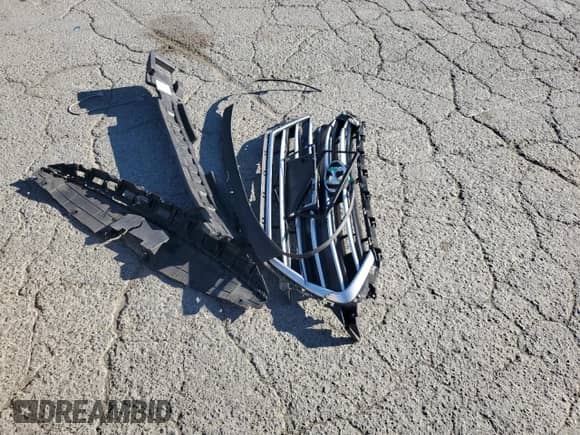 2017 Hyundai Elantra Limited with VIN KMHD84LF0HU243079, listed as a Copart auction lot 67252905 with 109,657 mi miles and Salvage title. Bid and sale history available at DreamBid. Image 12.