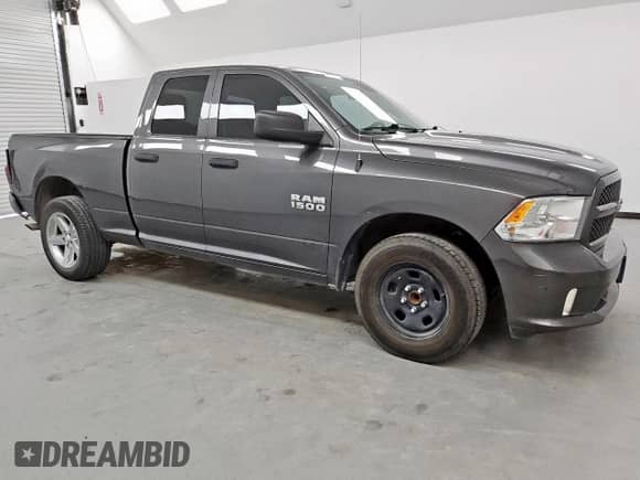 2018 Ram 1500 Express with VIN 1C6RR6FG2JS171561, listed as a Copart auction lot 60027605 with 103,648 mi miles and Clean title. Bid and sale history available at DreamBid. Image 4.