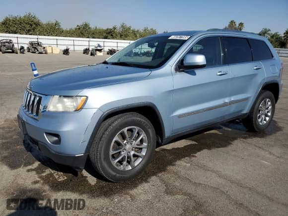 2012 Jeep Grand Cherokee Laredo с VIN 1C4RJEAT6CC305743, выставлен на аукционе Copart как лот 68207395 с пробегом 176 629 миль миль и Чистый • Clean title. История ставок и продаж доступна на DreamBid. Изображение 1.