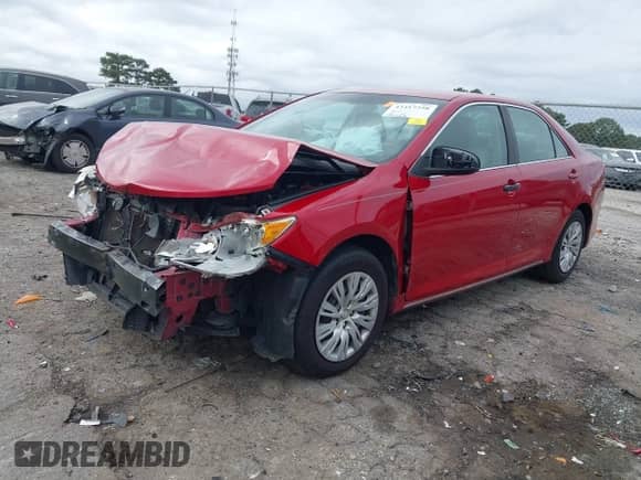 2013 Toyota Camry SE с VIN 4T1BF1FK1DU694648, выставлен на аукционе IAAI как лот 43417258 с пробегом 141 526 миль миль и . История ставок и продаж доступна на DreamBid. Изображение 2.