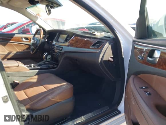 2014 Hyundai Equus Ultimate z VIN KMHGH4JHXEU089655, wystawiony jako IAAI lot #41610773 z przebiegiem Nie podano mil oraz . Historia ofert i sprzedaży dostępna na DreamBid. Obrazek 5.