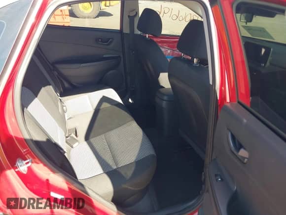 2022 Hyundai Kona SE with VIN KM8K22AB1NU769617, listed as a IAAI auction lot 43066196 with 92,694 mi miles and . Bid and sale history available at DreamBid. Image 8.