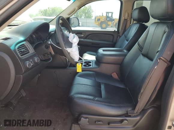 2009 Chevrolet Tahoe Special Service с VIN 1GNFK03099R275186, выставлен на аукционе Copart как лот 65925095 с пробегом 101 143 миль миль и Списание • Salvage title. История ставок и продаж доступна на DreamBid. Изображение 7.