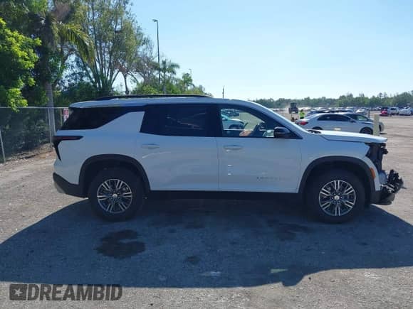 2025 Chevrolet Traverse FWD LT с VIN 1GNERGRS0SJ159503, выставлен на аукционе IAAI как лот 43049088 с пробегом 11 519 миль миль и . История ставок и продаж доступна на DreamBid. Изображение 13.