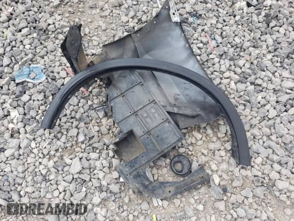 2016 Nissan Rogue SV with VIN KNMAT2MT7GP603878, listed as a Copart auction lot 67904935 with 83,139 mi miles and Salvage title. Bid and sale history available at DreamBid. Image 13.