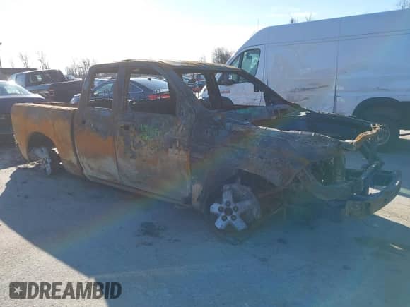 2013 Ram 1500 Tradesman z VIN 1C6RR7FT1DS645720, wystawiony jako IAAI lot #41093115 z przebiegiem Nie podano mil oraz . Historia ofert i sprzedaży dostępna na DreamBid. Obrazek 12.